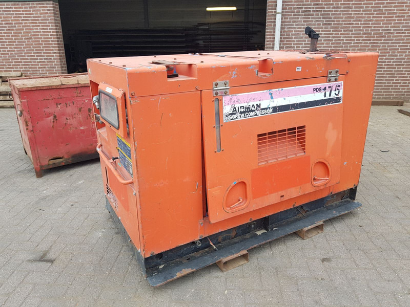 Schroef compressor - Luftkompressor: bild 1 Schroef compressor - Luftkompressor: bild 1