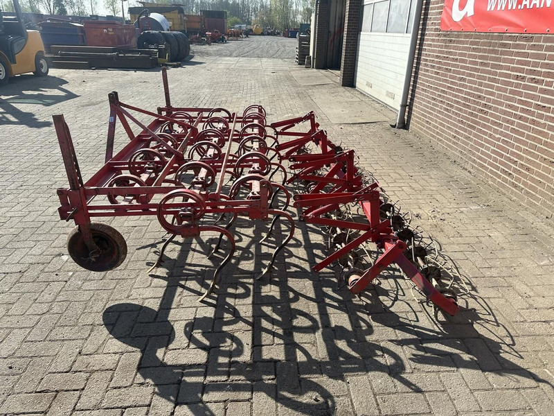 Triltand cultivator - Gebruikt - Kultivator: bild 5 Triltand cultivator - Gebruikt - Kultivator: bild 5