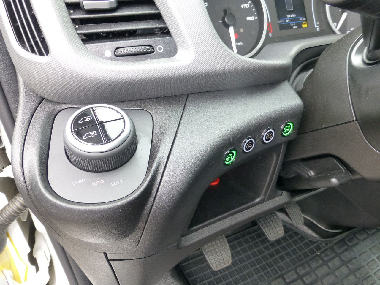 Bärgningsbil Iveco DAILY 72C18 Schiebeplateu Luftfed Navi Hubbrille: bild 25