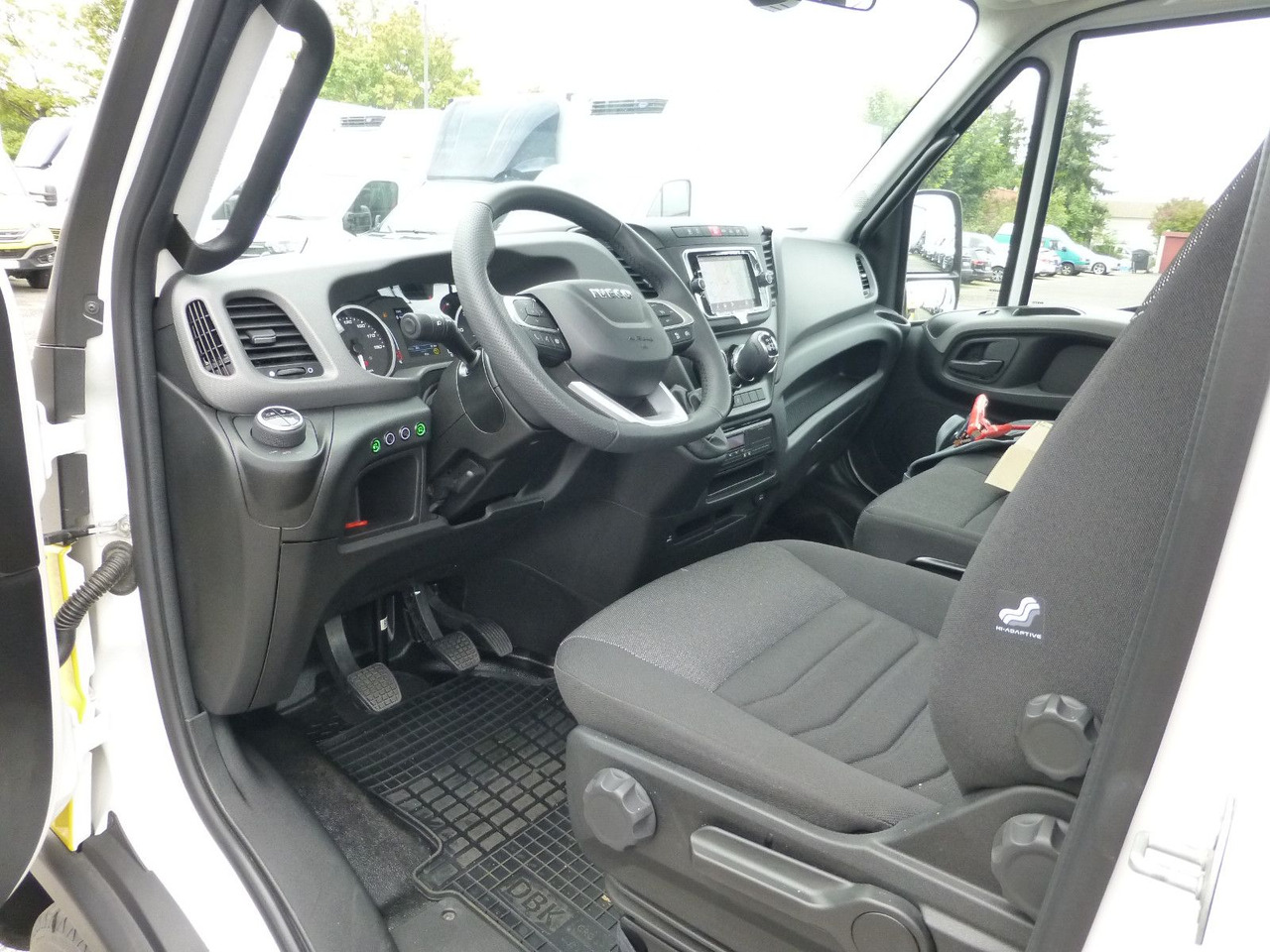 Bärgningsbil Iveco DAILY 72C18 Schiebeplateu Luftfed Navi Hubbrille: bild 21