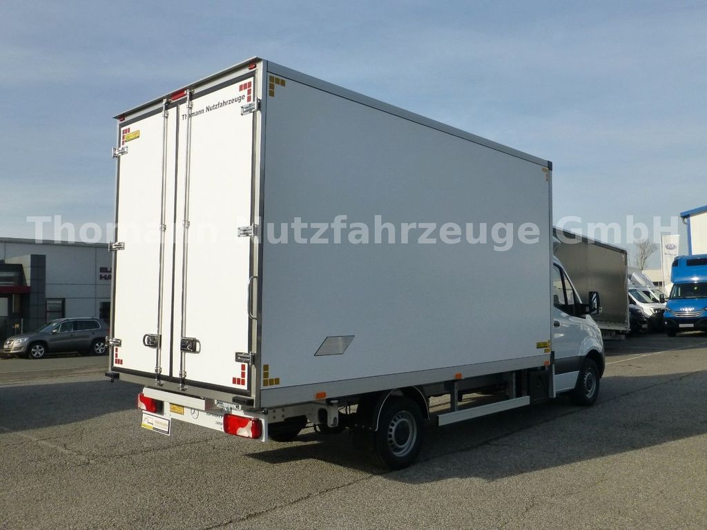 Mercedes-Benz Sprinter 319 CDI Koffer Türen Premium Aut. - Volymskåp: bild 5 Mercedes-Benz Sprinter 319 CDI Koffer Türen Premium Aut. - Volymskåp: bild 5