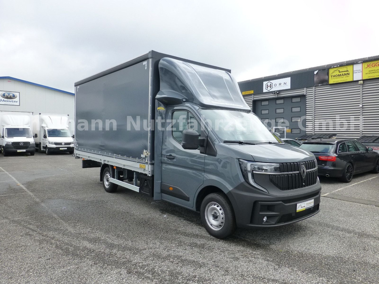 Renault NEW Master Pritsche Plane Premium 2025 - Transportbil med kapell: bild 2 Renault NEW Master Pritsche Plane Premium 2025 - Transportbil med kapell: bild 2