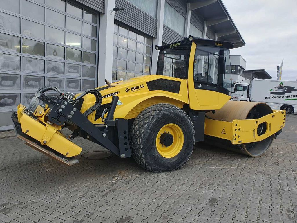 BOMAG BW 213 DH+P-5 / 2022 / Verdichterplatten / Klima - Kompaktor: bild 5 BOMAG BW 213 DH+P-5 / 2022 / Verdichterplatten / Klima - Kompaktor: bild 5