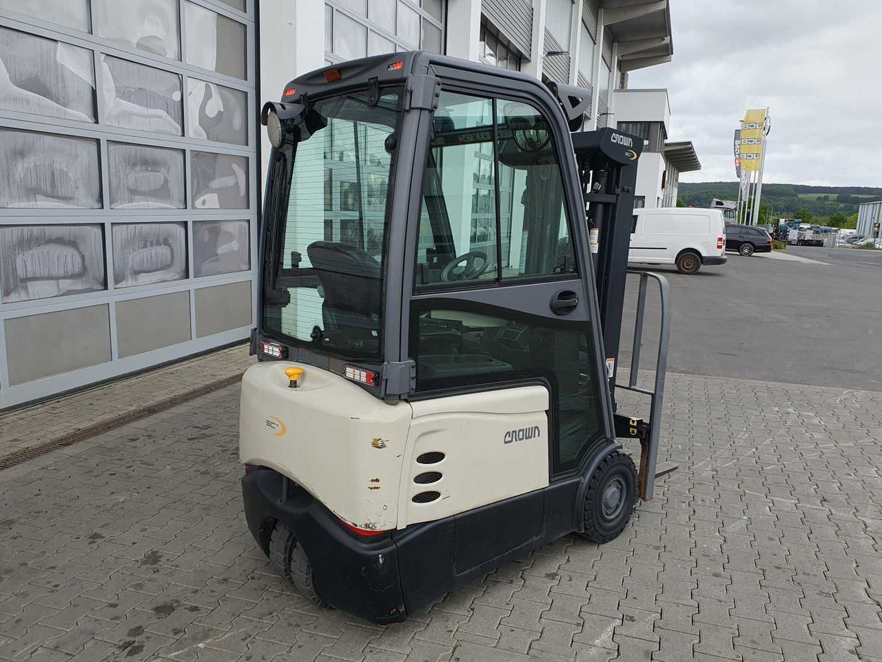 Crown SCT6020-1.3 /Triplex: 4.30m / SS / 1.185h! - Eltruck: bild 4 Crown SCT6020-1.3 /Triplex: 4.30m / SS / 1.185h! - Eltruck: bild 4