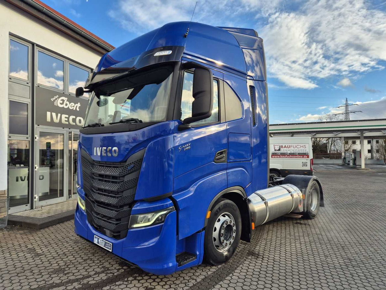 Iveco S-Way 460 NP LNG ACC Intarder Navi - Dragbil: bild 4 Iveco S-Way 460 NP LNG ACC Intarder Navi - Dragbil: bild 4