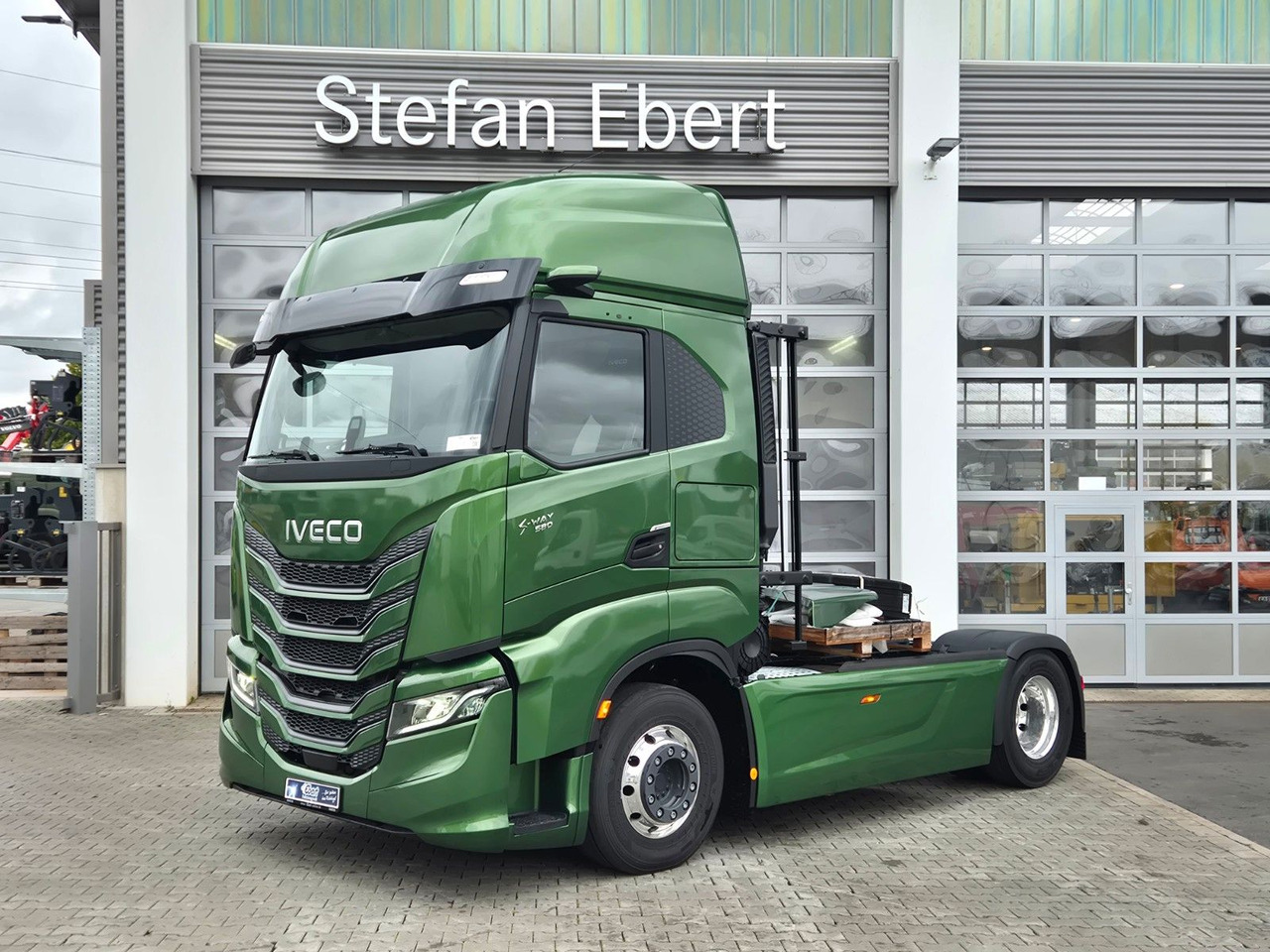 Iveco S-Way AS440S58T/FP 4x2 *MirrorCam*Retarder* - Dragbil: bild 2 Iveco S-Way AS440S58T/FP 4x2 *MirrorCam*Retarder* - Dragbil: bild 2
