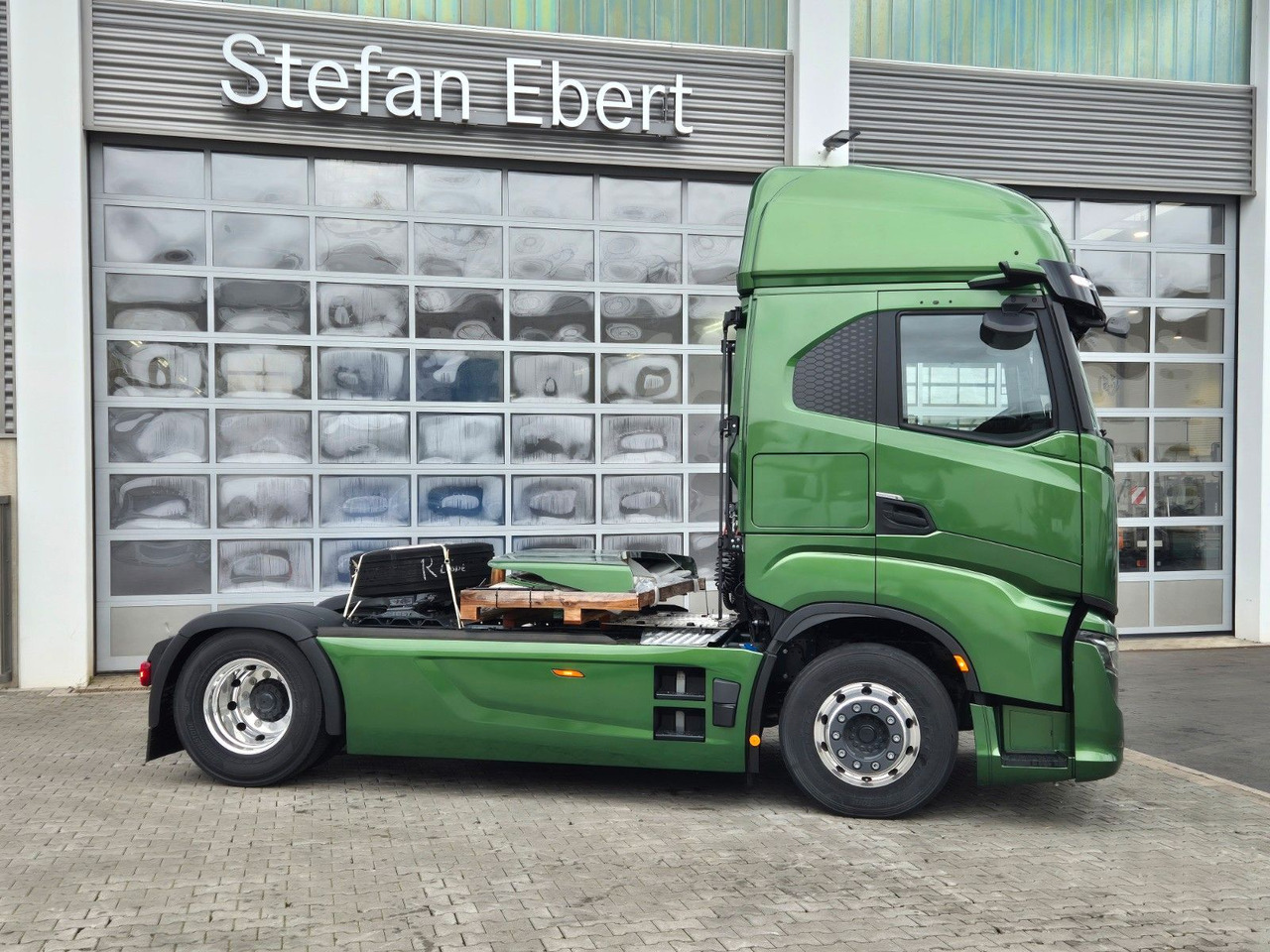 Iveco S-Way AS440S58T/FP 4x2 *MirrorCam*Retarder* - Dragbil: bild 5 Iveco S-Way AS440S58T/FP 4x2 *MirrorCam*Retarder* - Dragbil: bild 5