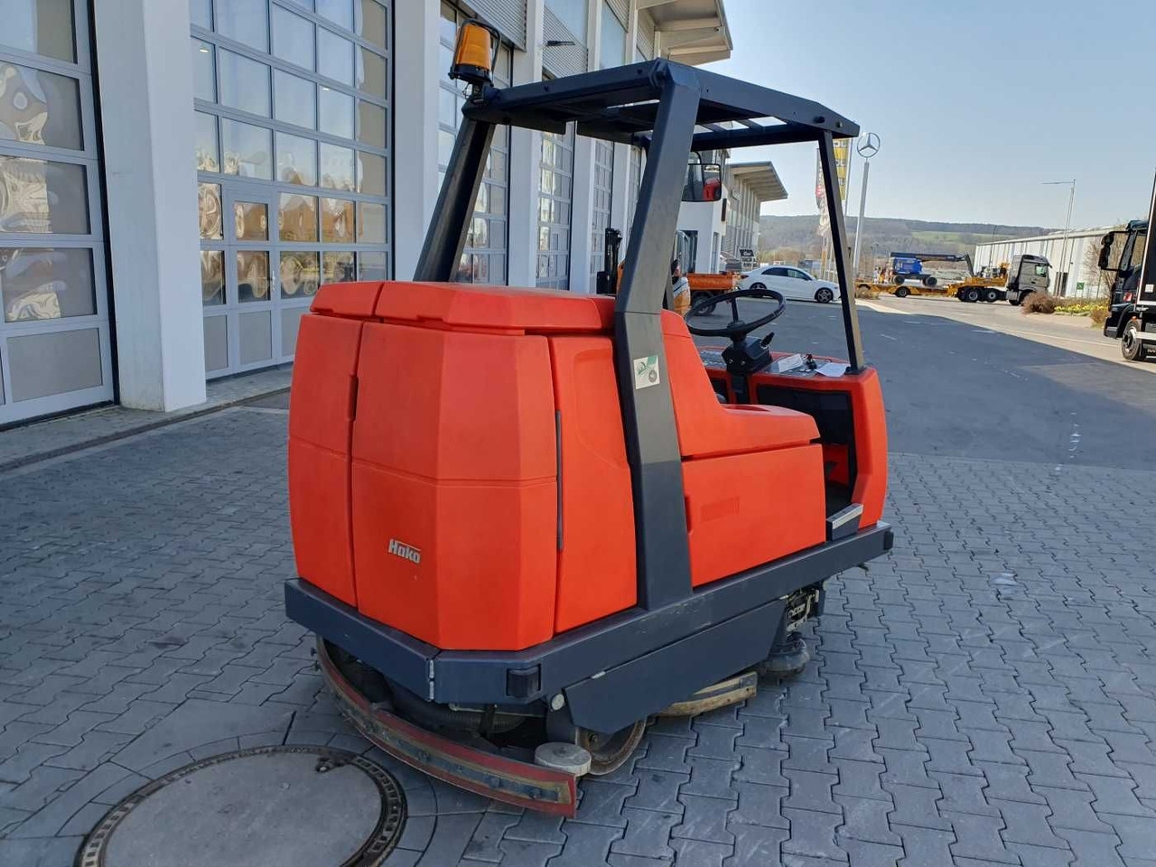 Hakomatic B 1100 / nur 704h! / 2006 - Skurmaskin: bild 4 Hakomatic B 1100 / nur 704h! / 2006 - Skurmaskin: bild 4