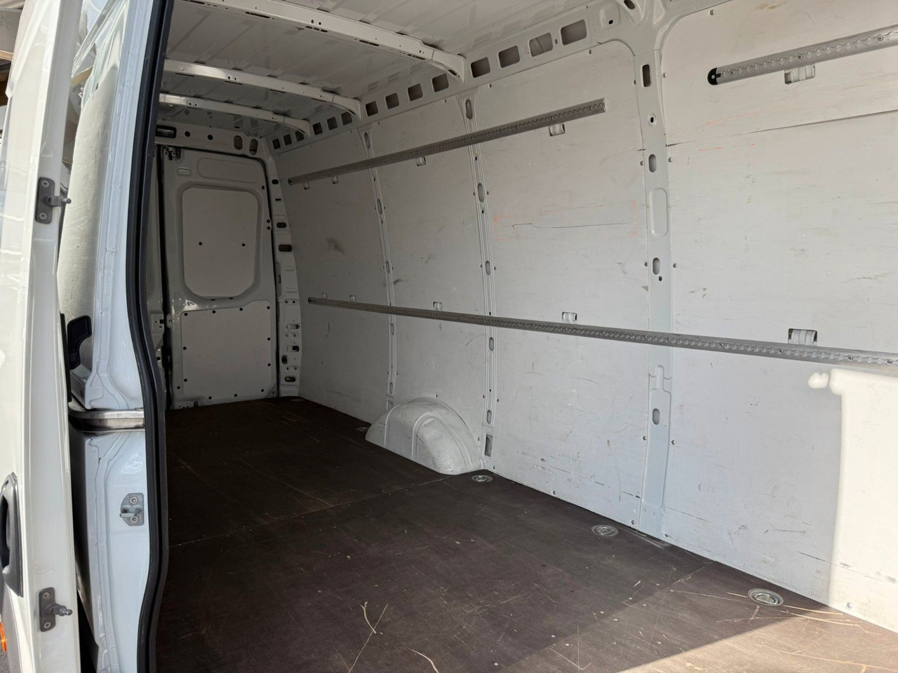 Skåpbil Iveco Daily 35S16 V *Klima*R4.100mm*: bild 9
