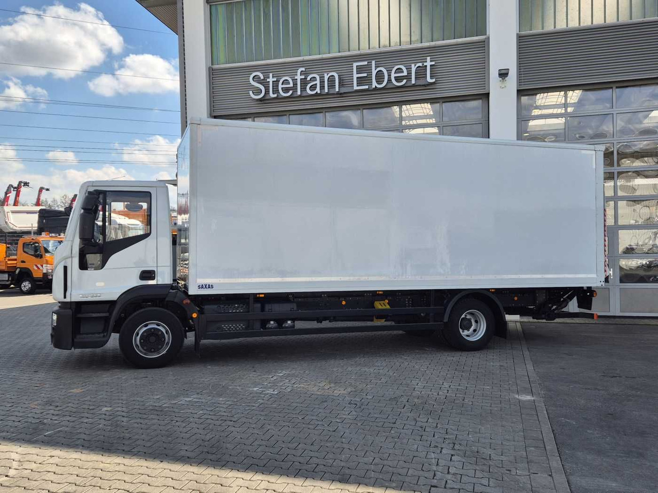 Iveco Eurocargo ML140E28/P 4x2 *LBW*AHK*Klima / 3x - Lastbil med skåp: bild 3 Iveco Eurocargo ML140E28/P 4x2 *LBW*AHK*Klima / 3x - Lastbil med skåp: bild 3