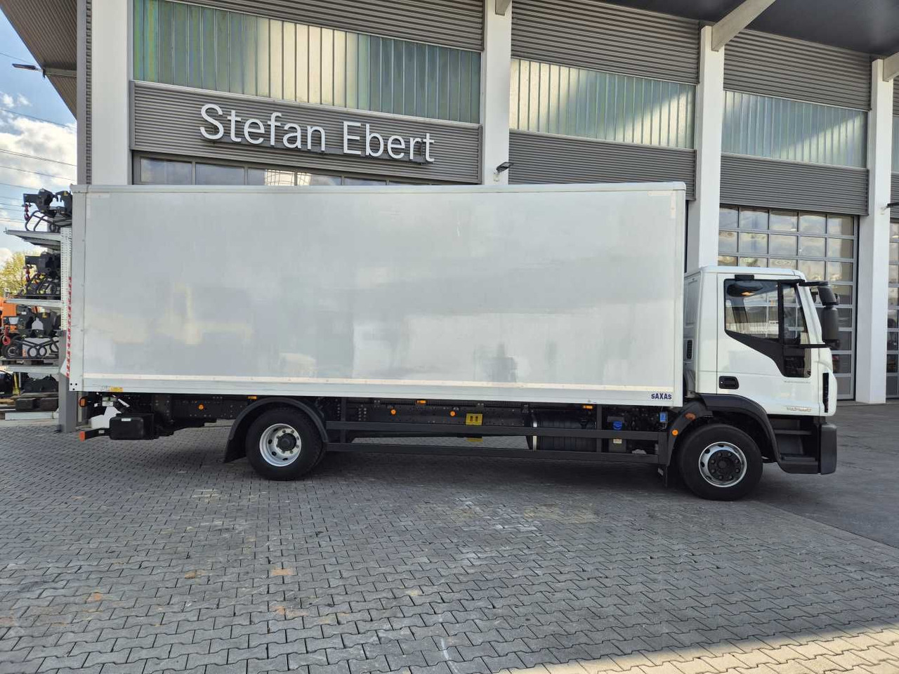 Iveco Eurocargo ML140E28/P 4x2 *LBW*AHK*Klima / 3x - Lastbil med skåp: bild 4 Iveco Eurocargo ML140E28/P 4x2 *LBW*AHK*Klima / 3x - Lastbil med skåp: bild 4