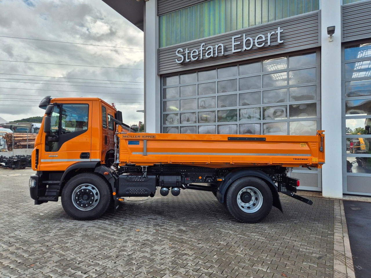 Tippbil lastbil Iveco Eurocargo ML180E32K 4x2 Meiller AHK: bild 26