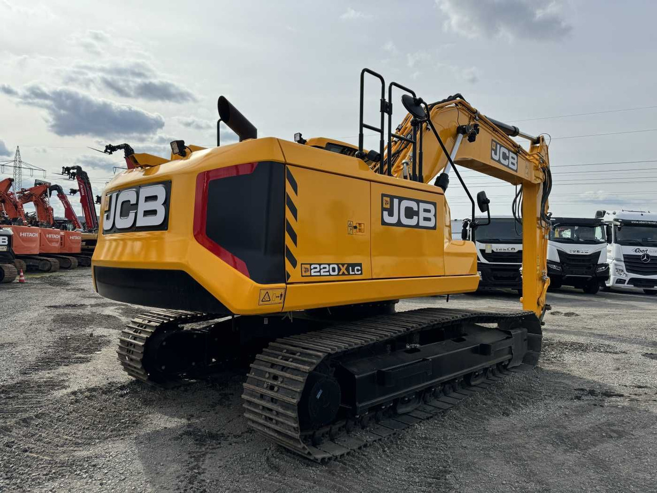 JCB 220X LC / DEMO / nur 70h / 2022 / X-Line PRO - Bandgrävare: bild 4 JCB 220X LC / DEMO / nur 70h / 2022 / X-Line PRO - Bandgrävare: bild 4