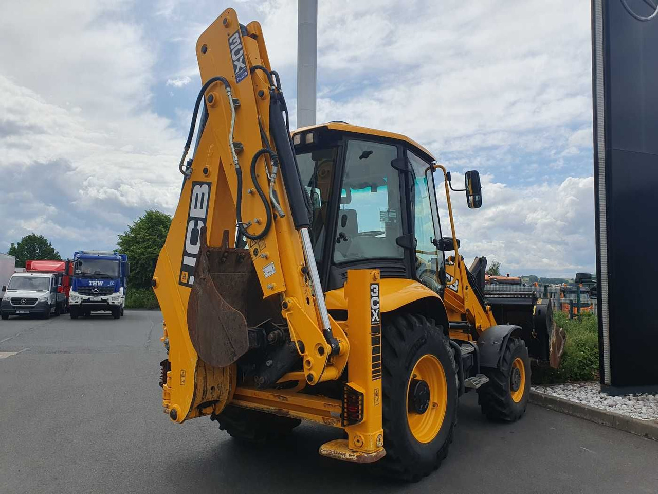 JCB 3CX / Gabel & 4in1 Schaufel / nur 1.561h / 2022 - Grävlastare: bild 5 JCB 3CX / Gabel & 4in1 Schaufel / nur 1.561h / 2022 - Grävlastare: bild 5