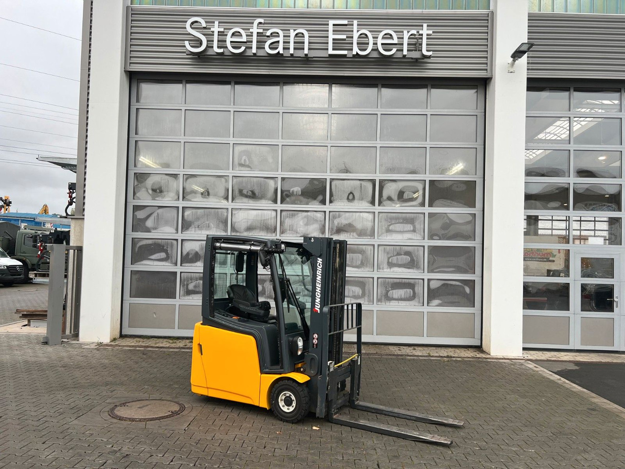 Jungheinrich EFG 215 / Triplex: 4.25m! / SS / 1.285h / 2021 - Eltruck: bild 1 Jungheinrich EFG 215 / Triplex: 4.25m! / SS / 1.285h / 2021 - Eltruck: bild 1