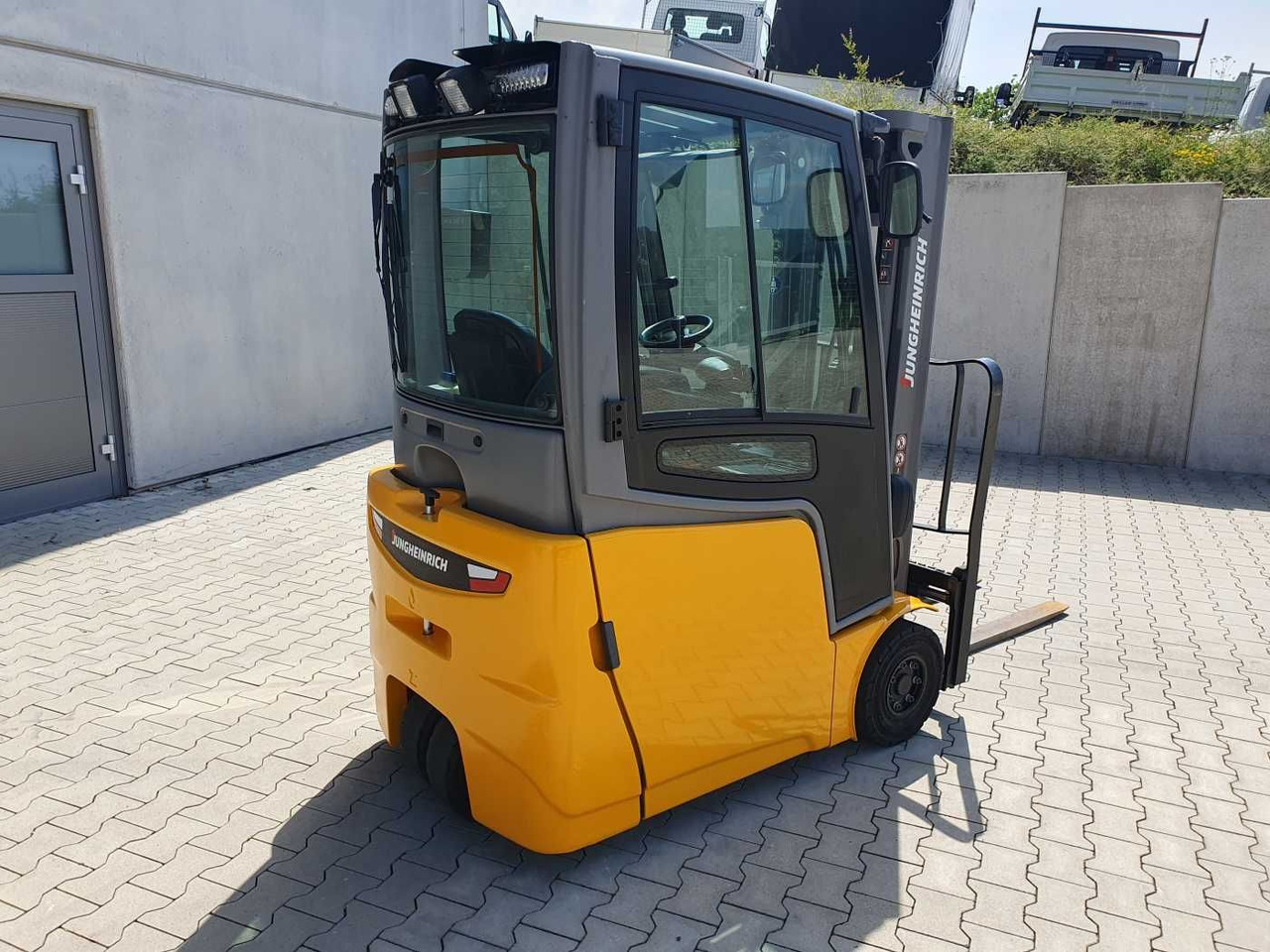 Jungheinrich EFG 215 / Triplex: 4.25m! / SS / 2.472h! / 2020 - Eltruck: bild 3 Jungheinrich EFG 215 / Triplex: 4.25m! / SS / 2.472h! / 2020 - Eltruck: bild 3