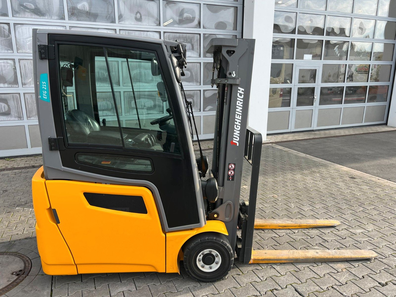 Jungheinrich EFG 215 / Triplex: 4.25m! / SS / 4.029h - Eltruck: bild 3 Jungheinrich EFG 215 / Triplex: 4.25m! / SS / 4.029h - Eltruck: bild 3