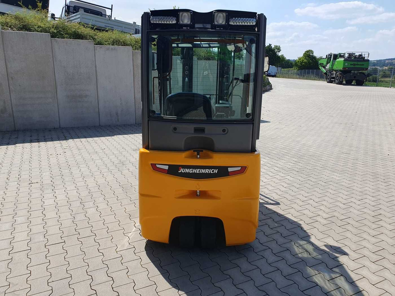 Jungheinrich EFG 215 / Triplex 4.25m / SS / nur 1.680h / 2021 - Eltruck: bild 4 Jungheinrich EFG 215 / Triplex 4.25m / SS / nur 1.680h / 2021 - Eltruck: bild 4