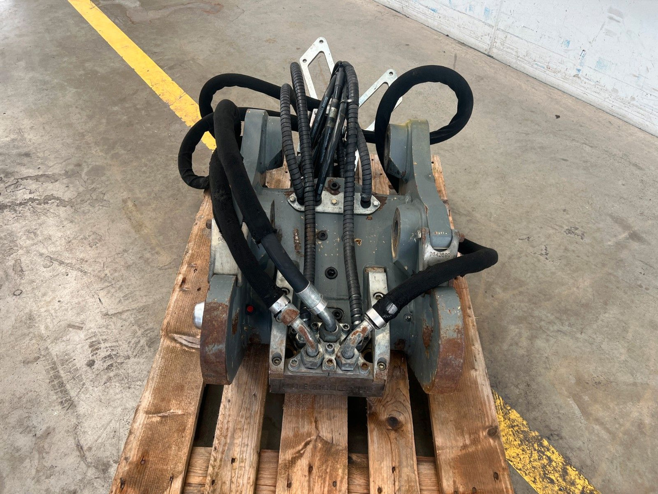 Liebherr SW48 Likufix Schnellwechsler / 2018 - Redskapsfäste: bild 2 Liebherr SW48 Likufix Schnellwechsler / 2018 - Redskapsfäste: bild 2