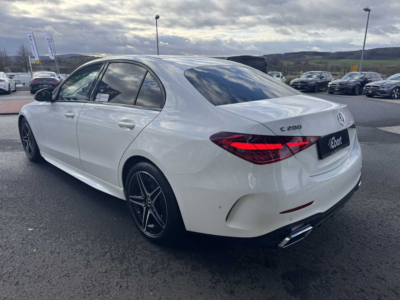 Mercedes-Benz C 200 AMG Night+R-Kamera+TotW+DAB+ Ambiente+MBU - Personbil: bild 3 Mercedes-Benz C 200 AMG Night+R-Kamera+TotW+DAB+ Ambiente+MBU - Personbil: bild 3