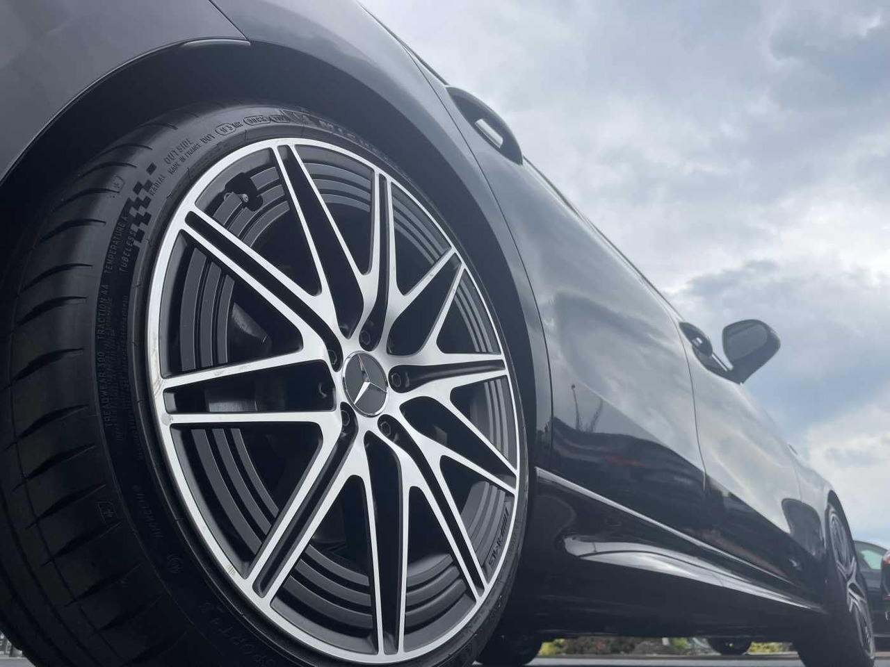 Mercedes-Benz C 43 AMG Digital+Burm+Distr+360+HUD+AHK+ Carbon - Sedan: bild 5 Mercedes-Benz C 43 AMG Digital+Burm+Distr+360+HUD+AHK+ Carbon - Sedan: bild 5