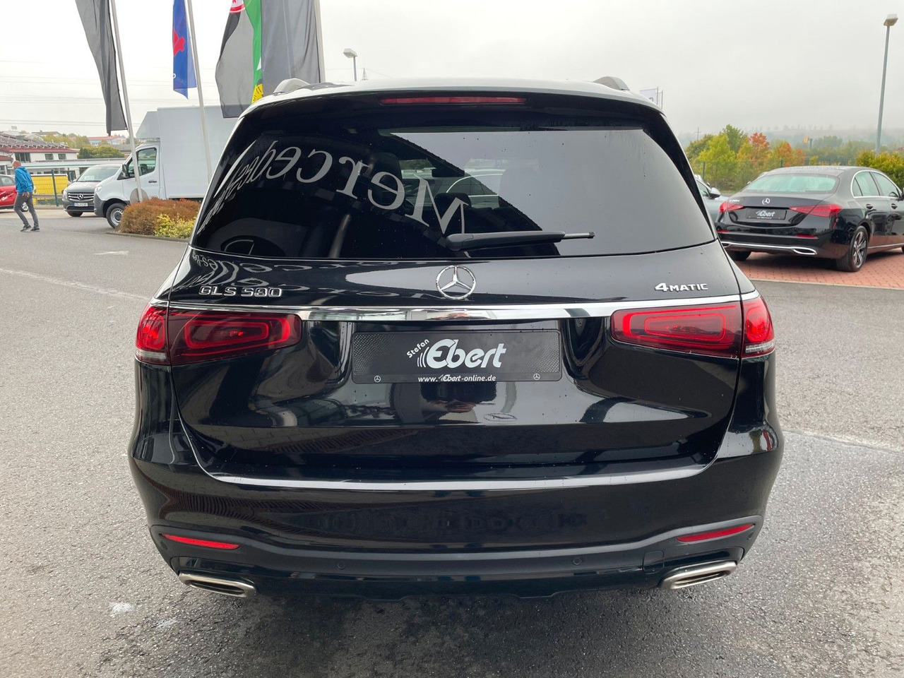 Mercedes-Benz GLS 580 4M AMG Pano+AHK+Burm+7Sitz+HUD+Fond+VOLL - SUV: bild 4 Mercedes-Benz GLS 580 4M AMG Pano+AHK+Burm+7Sitz+HUD+Fond+VOLL - SUV: bild 4