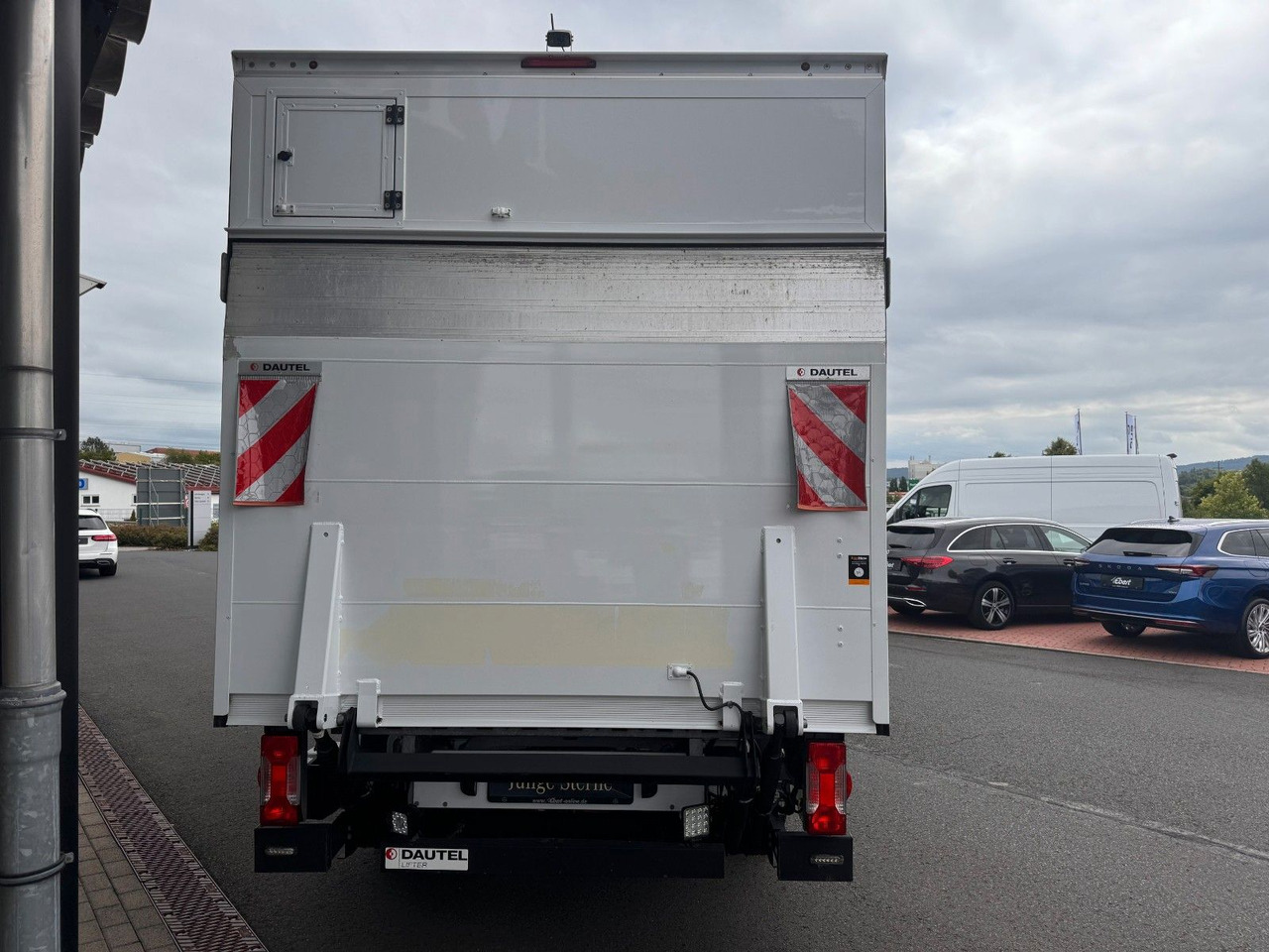 Mercedes-Benz Sprinter 317 CDI 4325 Koffer LBW Klima Kamera - Volymskåp: bild 5 Mercedes-Benz Sprinter 317 CDI 4325 Koffer LBW Klima Kamera - Volymskåp: bild 5