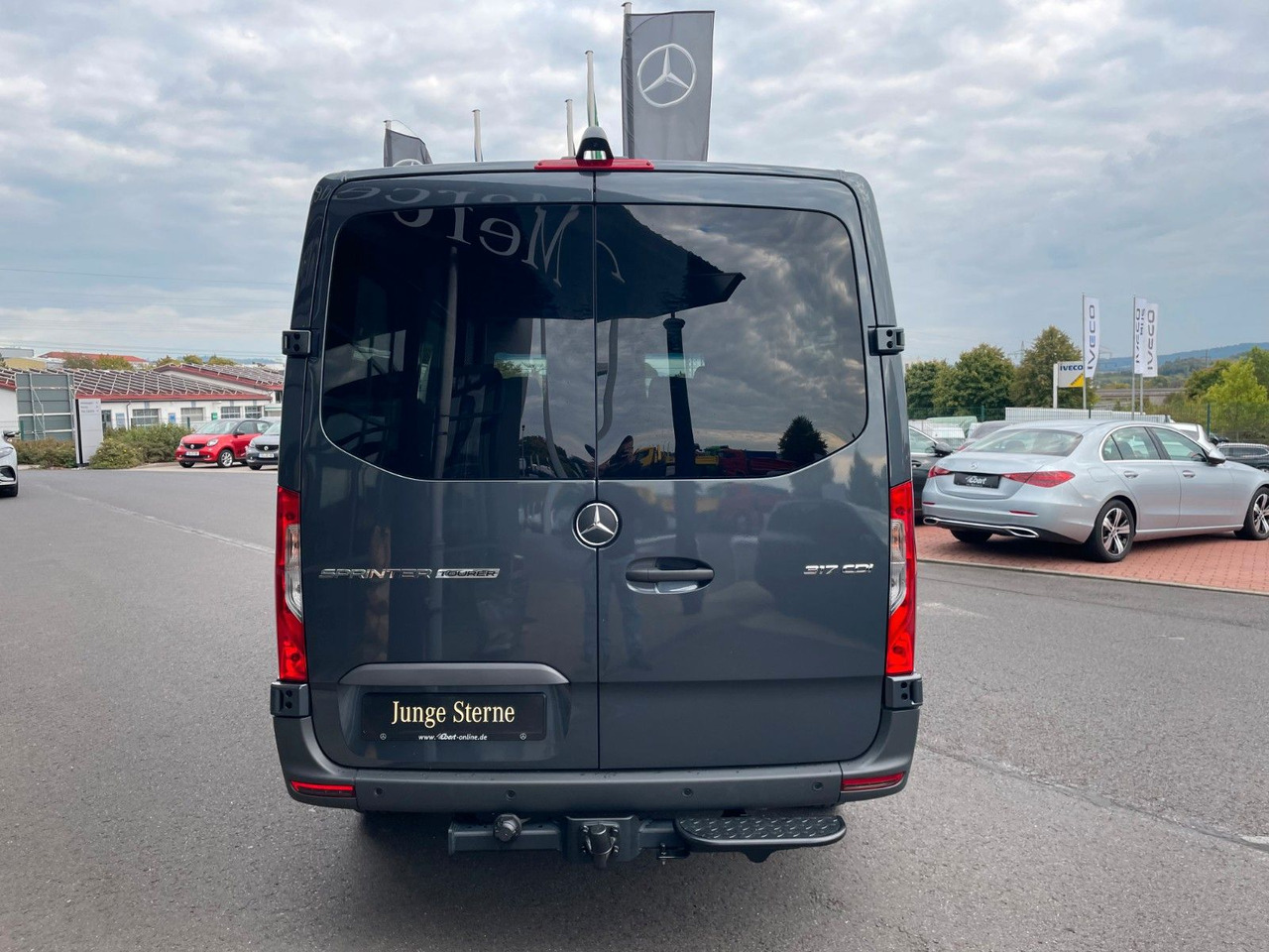 Mercedes-Benz Sprinter 317 CDI Tourer 3665 9G Kamera AHK3,5to - Persontransport: bild 4 Mercedes-Benz Sprinter 317 CDI Tourer 3665 9G Kamera AHK3,5to - Persontransport: bild 4