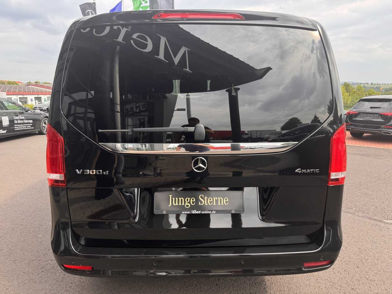 Mercedes-Benz V 300 d 4MATIC AVA 3430 AHK2,5 DISTRONIC 360 - Persontransport: bild 5 Mercedes-Benz V 300 d 4MATIC AVA 3430 AHK2,5 DISTRONIC 360 - Persontransport: bild 5