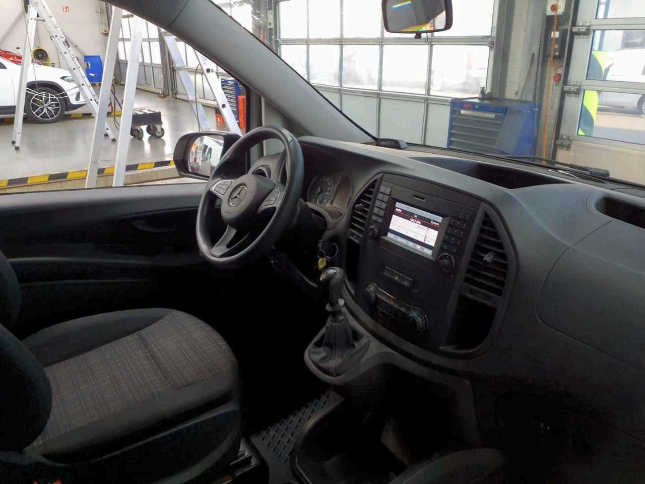 Mercedes-Benz Vito 114 CDI Mixto Klima Kamera Tempomat AHK - Små skåpbil, Dubbelhytt transportbil: bild 5 Mercedes-Benz Vito 114 CDI Mixto Klima Kamera Tempomat AHK - Små skåpbil, Dubbelhytt transportbil: bild 5