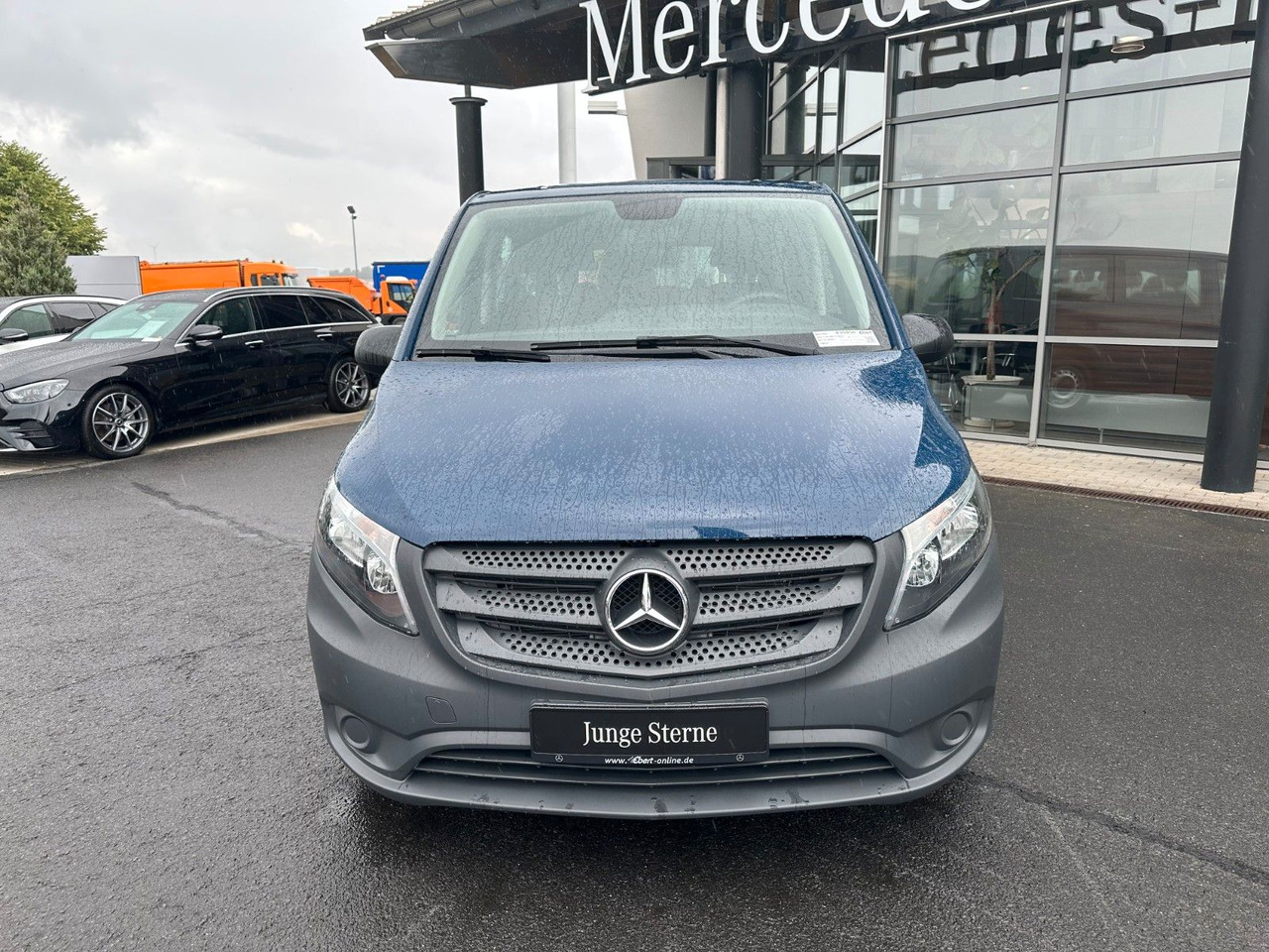 Mercedes-Benz Vito 119 CDI Tourer 3200 Klima AHK Tempomat - Persontransport: bild 2 Mercedes-Benz Vito 119 CDI Tourer 3200 Klima AHK Tempomat - Persontransport: bild 2