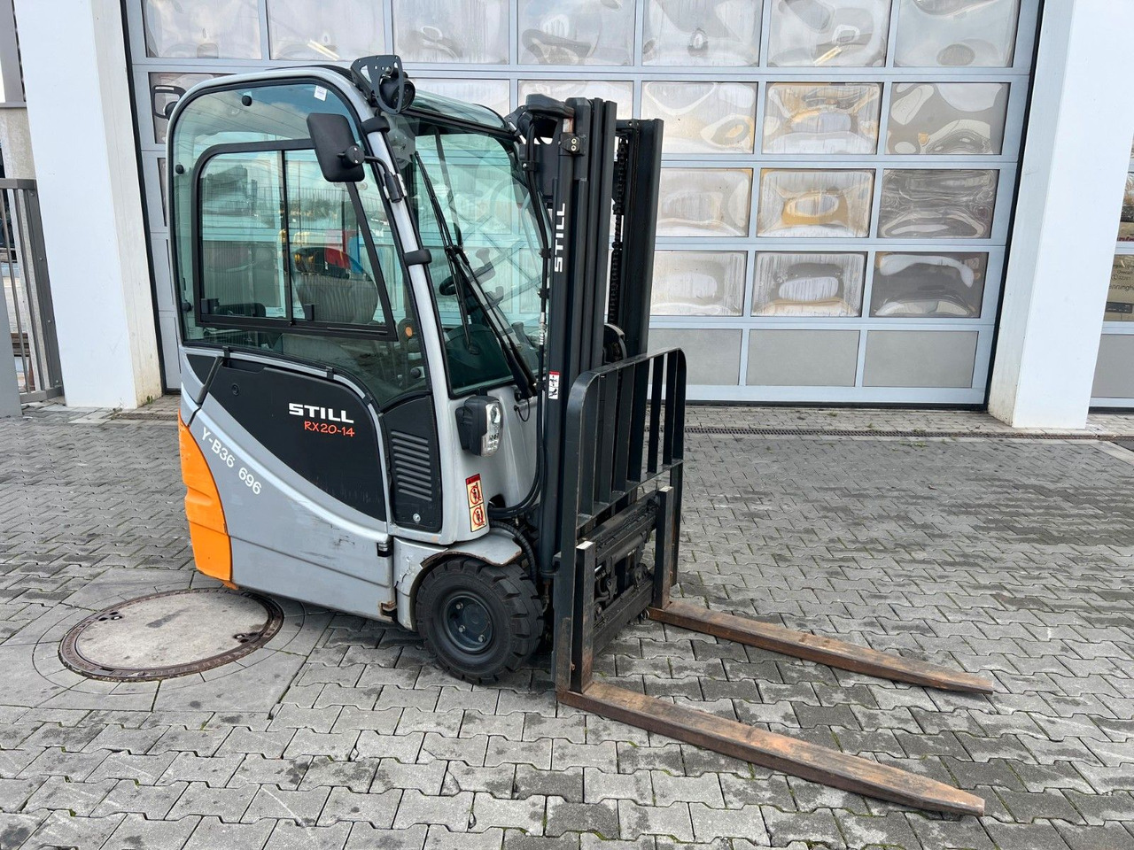 Still RX 20-14 / Triplex: 4,3m / nur 1.187h! / SS - Eltruck: bild 2 Still RX 20-14 / Triplex: 4,3m / nur 1.187h! / SS - Eltruck: bild 2