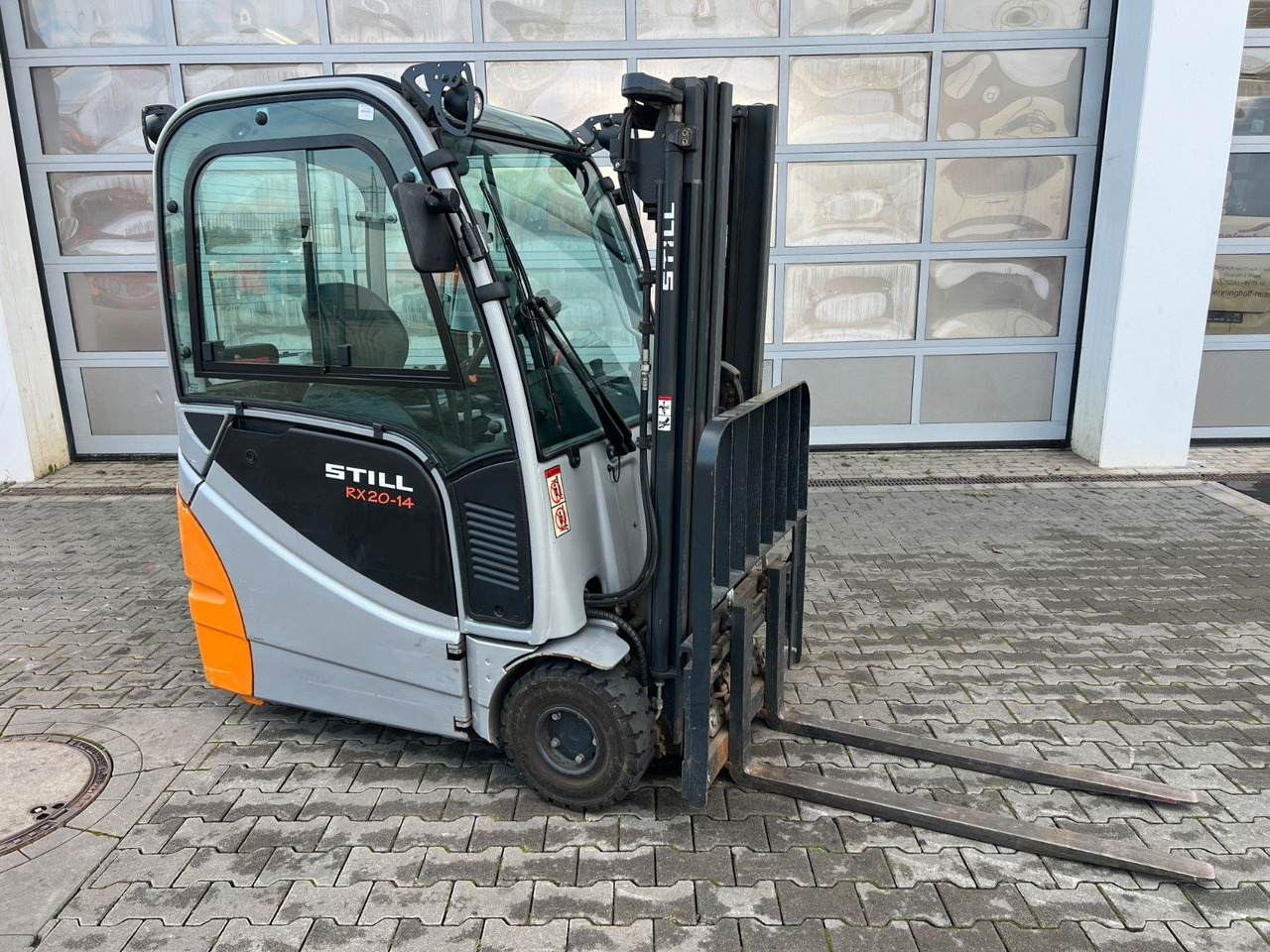 Still RX 20-14 / Triplex: 4,3m / nur 1.445h! / SS - Eltruck: bild 2 Still RX 20-14 / Triplex: 4,3m / nur 1.445h! / SS - Eltruck: bild 2
