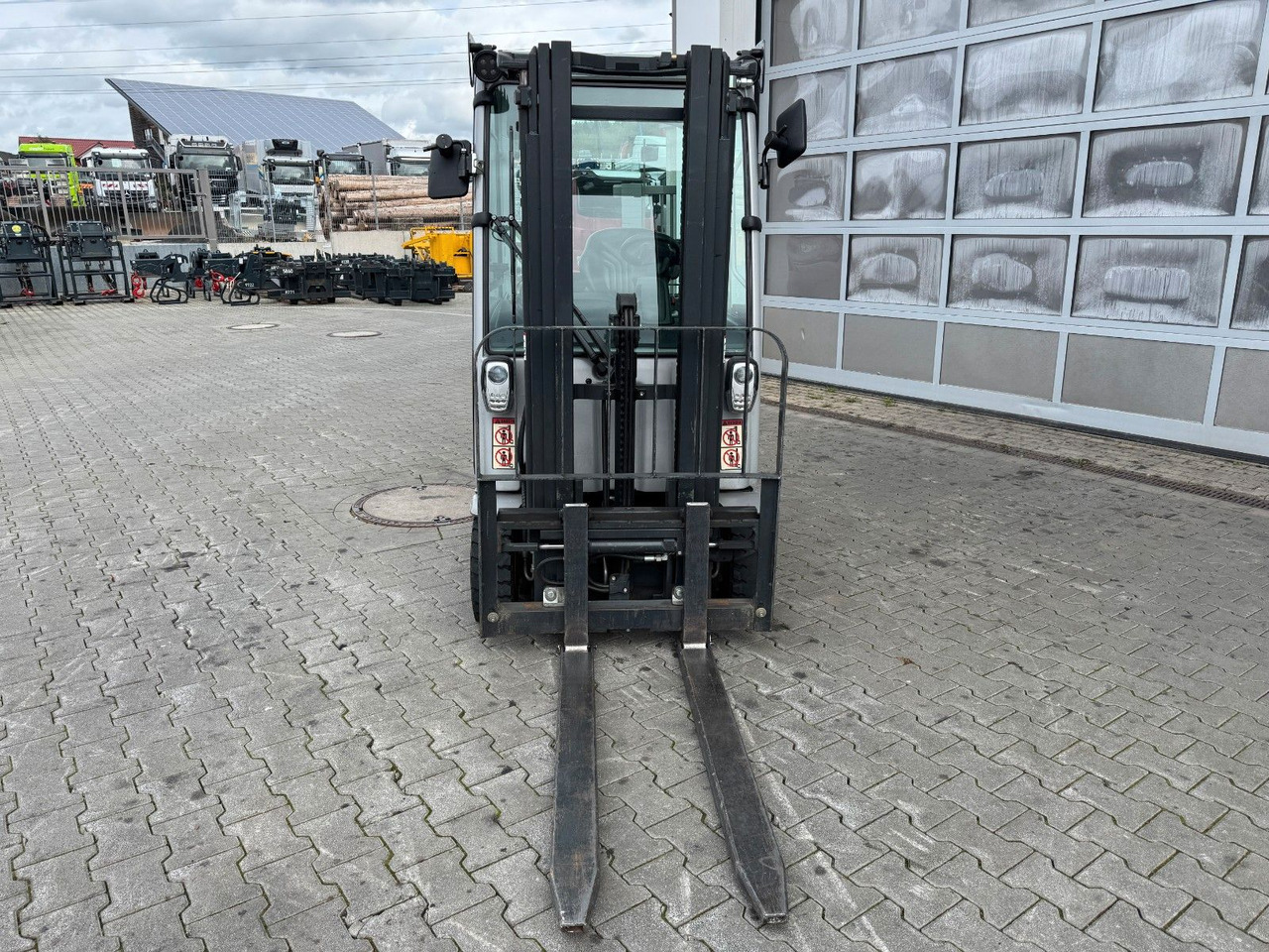 Still RX20-14 / Triplex: 4.30m! / nur 536h! / SS - Eltruck: bild 4 Still RX20-14 / Triplex: 4.30m! / nur 536h! / SS - Eltruck: bild 4