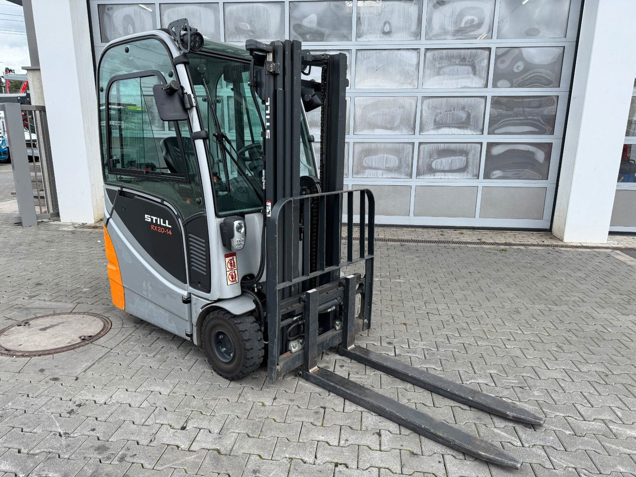 Still RX20-14 / Triplex: 4.30m! / nur 536h! / SS - Eltruck: bild 3 Still RX20-14 / Triplex: 4.30m! / nur 536h! / SS - Eltruck: bild 3
