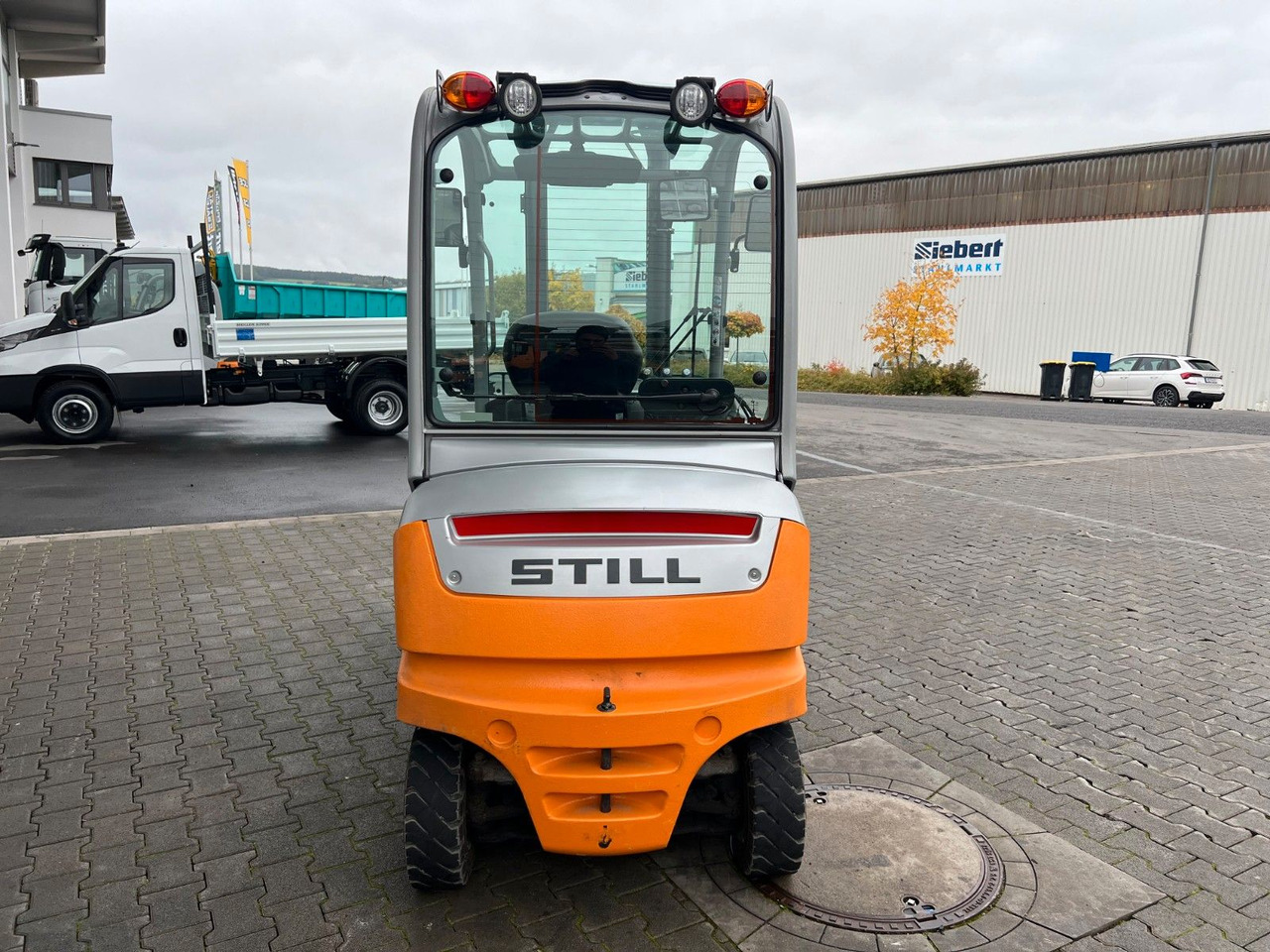Still RX60-30L/600 / Hubhöhe 3,6 m / SS / nur 173h! - Eltruck: bild 5 Still RX60-30L/600 / Hubhöhe 3,6 m / SS / nur 173h! - Eltruck: bild 5