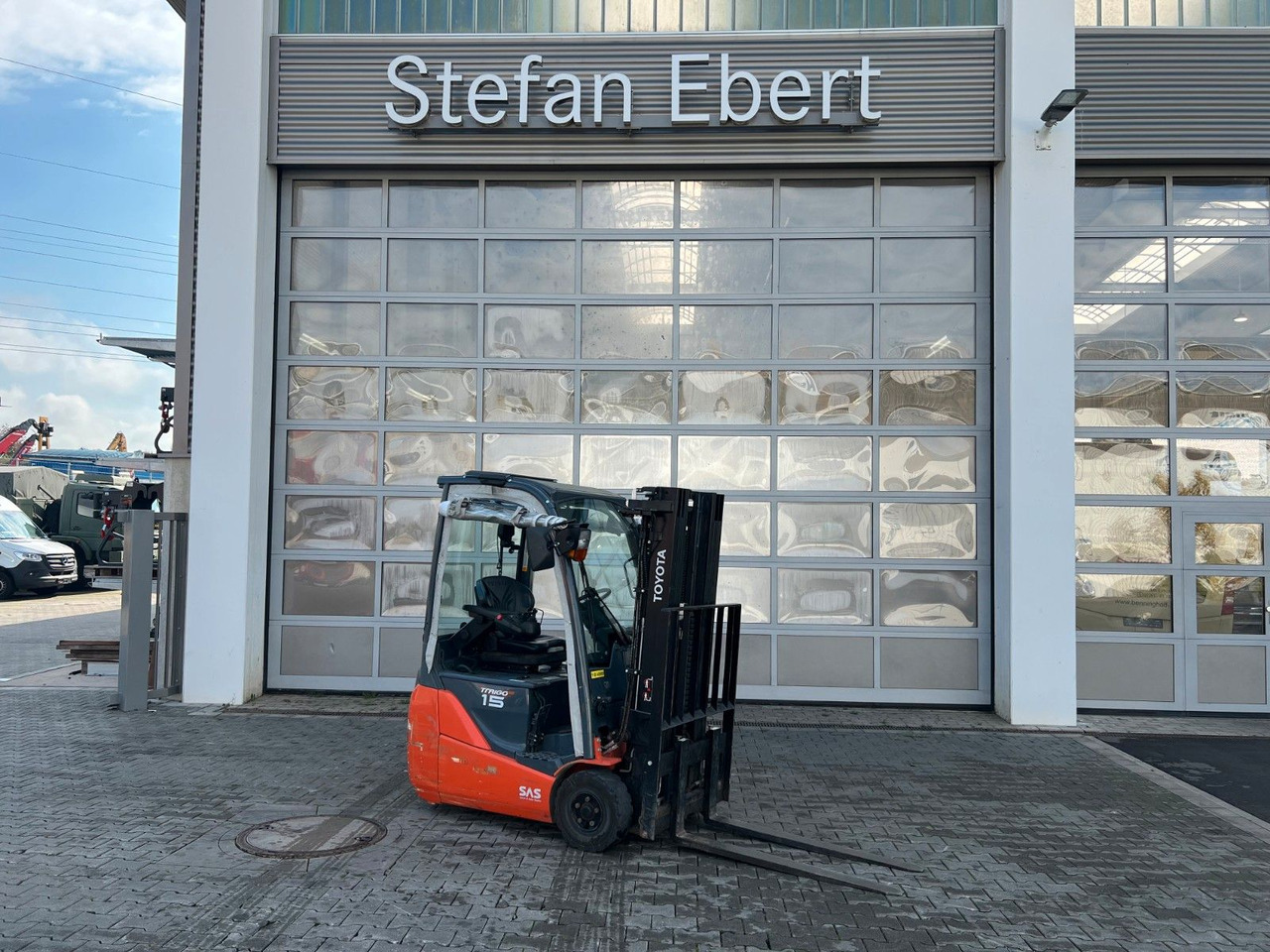 Toyota 8FBET15 / Triplex: 4.30m / nur 1.187h! / SS - Eltruck: bild 1 Toyota 8FBET15 / Triplex: 4.30m / nur 1.187h! / SS - Eltruck: bild 1