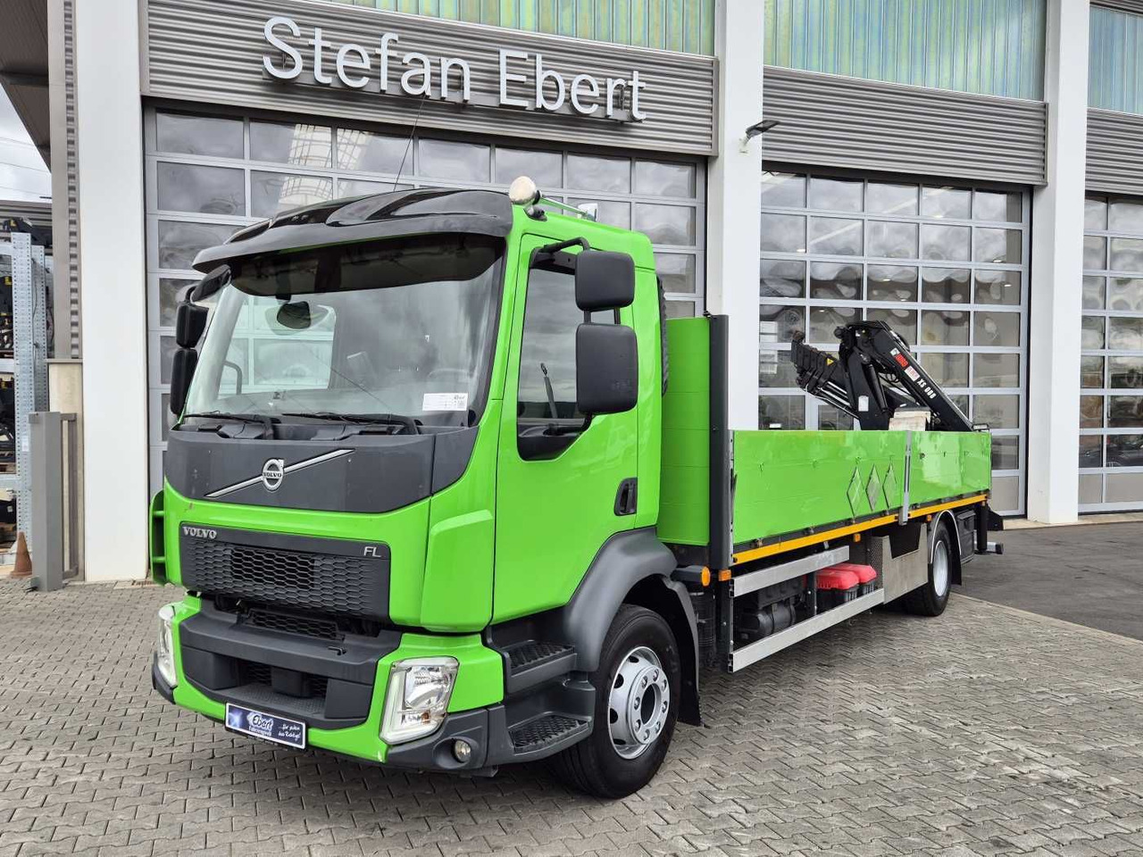 Volvo FL 42 R Kran Hiab XS 088 Funk bis 14 m! Kamera - Kranbil: bild 2 Volvo FL 42 R Kran Hiab XS 088 Funk bis 14 m! Kamera - Kranbil: bild 2