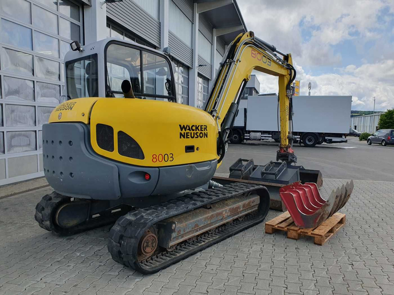 Wacker 8003 / MS08 / nur 4.035h / 2014 / Löffelpaket - Minigrävmaskin: bild 4 Wacker 8003 / MS08 / nur 4.035h / 2014 / Löffelpaket - Minigrävmaskin: bild 4