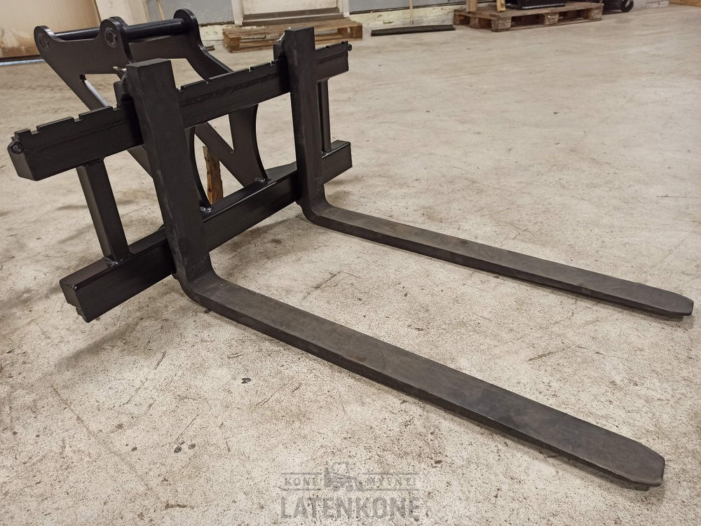Laten Trukkipiikit 1500kg 1000mm/1000mm 2A S40 - Gafflar för Byggmaskiner: bild 1 Laten Trukkipiikit 1500kg 1000mm/1000mm 2A S40 - Gafflar för Byggmaskiner: bild 1