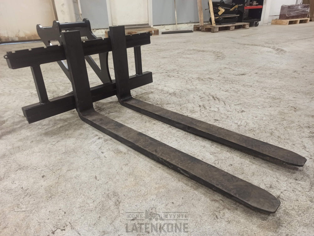 Laten Trukkipiikit 1500kg 1000mm/1200mm 2A S40 - Gafflar för Byggmaskiner: bild 1 Laten Trukkipiikit 1500kg 1000mm/1200mm 2A S40 - Gafflar för Byggmaskiner: bild 1