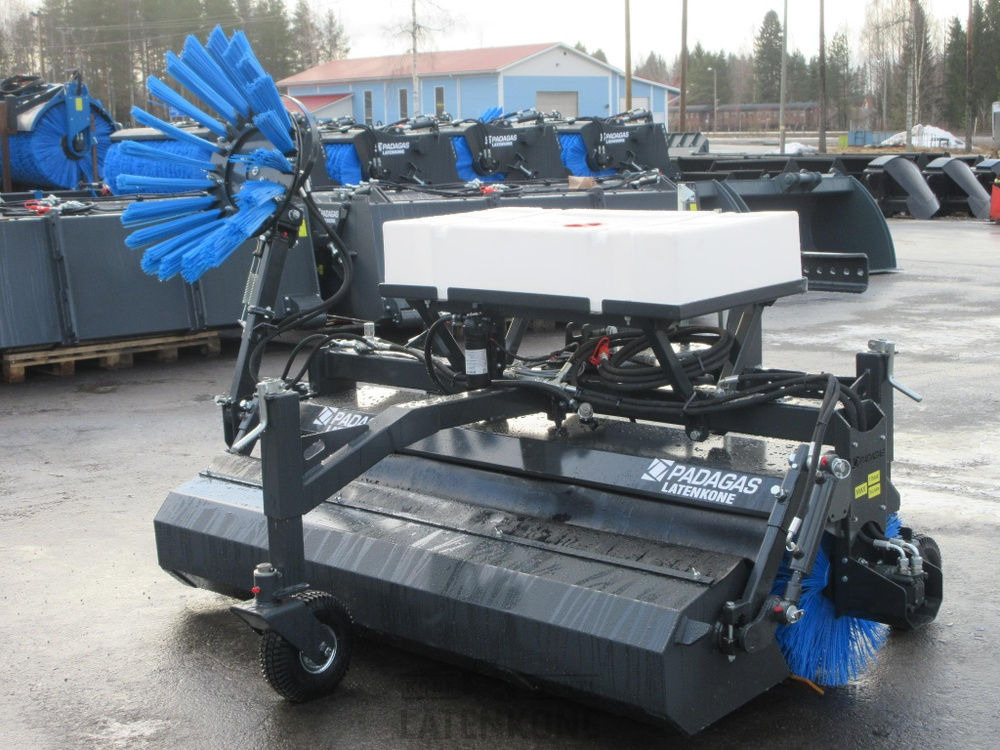 Padagas Keräävä harjalaite PI-21BH - Sopaggregat för Byggmaskiner: bild 5 Padagas Keräävä harjalaite PI-21BH - Sopaggregat för Byggmaskiner: bild 5