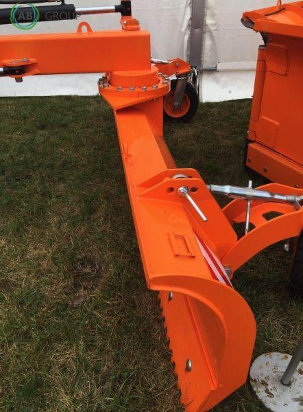 Spawex hydraulic rear snow plough PSTH, 3 m - Snöplog för Lantbruksmaskiner: bild 5 Spawex hydraulic rear snow plough PSTH, 3 m - Snöplog för Lantbruksmaskiner: bild 5