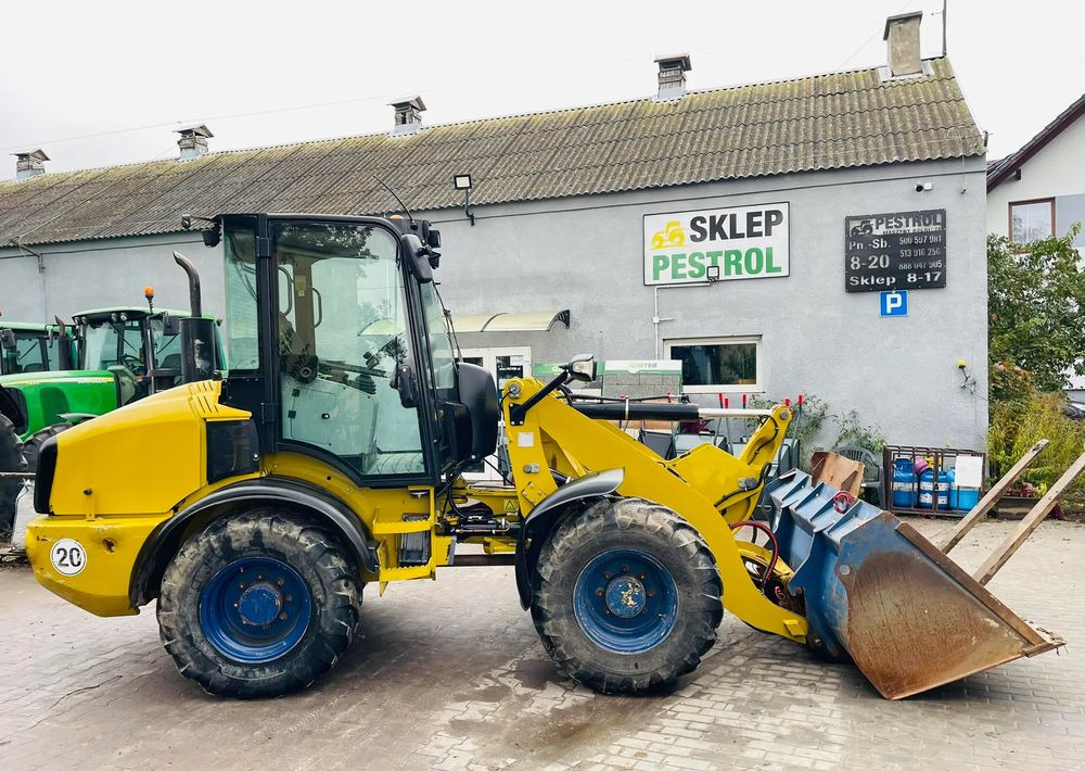 Caterpillar 908H - Hjullastare: bild 1 Caterpillar 908H - Hjullastare: bild 1