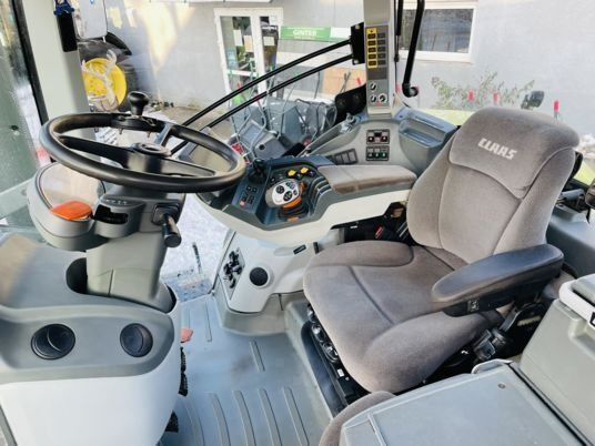 Claas AXION 830 CEBIS - Traktor: bild 3 Claas AXION 830 CEBIS - Traktor: bild 3