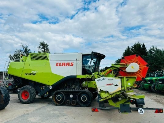 Claas LEXION 750 - Skördetröska: bild 4 Claas LEXION 750 - Skördetröska: bild 4