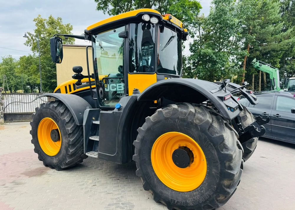 JCB 4220 - Traktor: bild 4 JCB 4220 - Traktor: bild 4