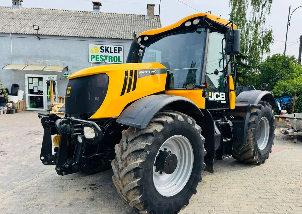 JCB FASTRAC 3230 - Traktor: bild 1 JCB FASTRAC 3230 - Traktor: bild 1
