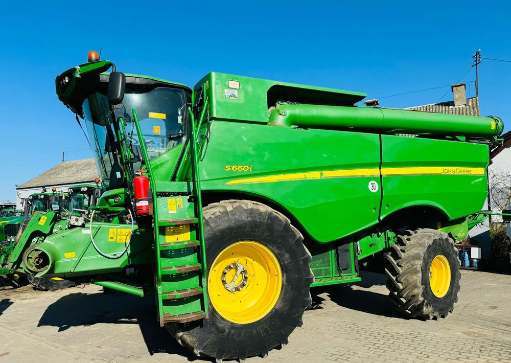 John Deere S660i - Skördetröska: bild 5 John Deere S660i - Skördetröska: bild 5