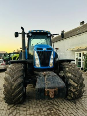 New Holland T8040 - Traktor: bild 3 New Holland T8040 - Traktor: bild 3